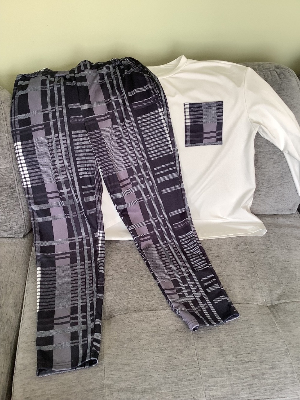 Matching pant and top set
